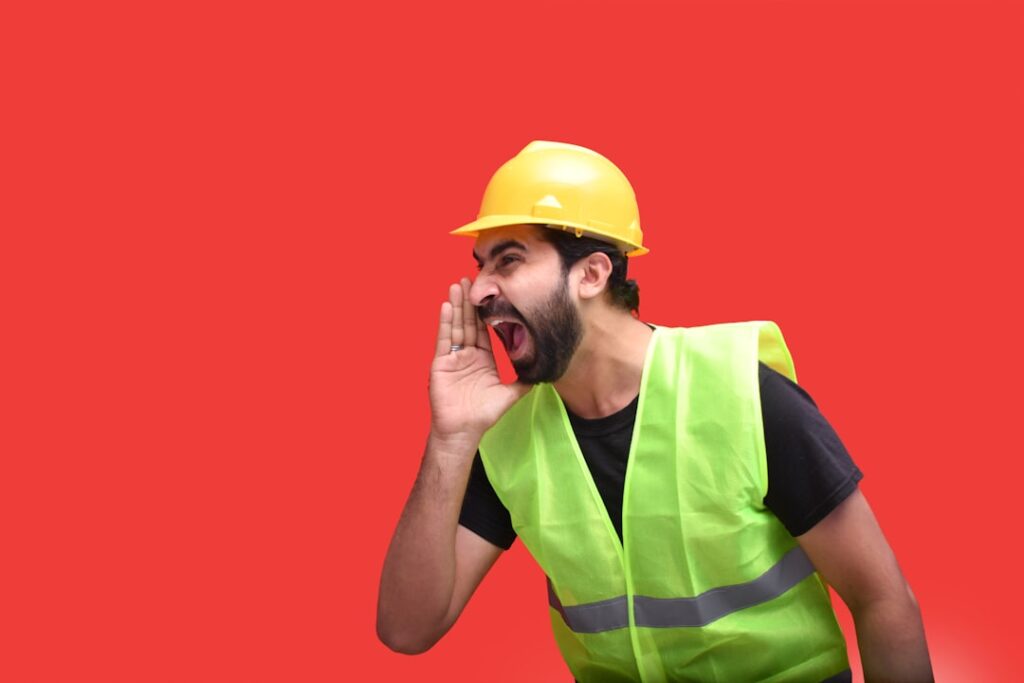 Explore the top 6 AI applications that are transforming maintenance management, enhancing team efficiency, and preventing equ