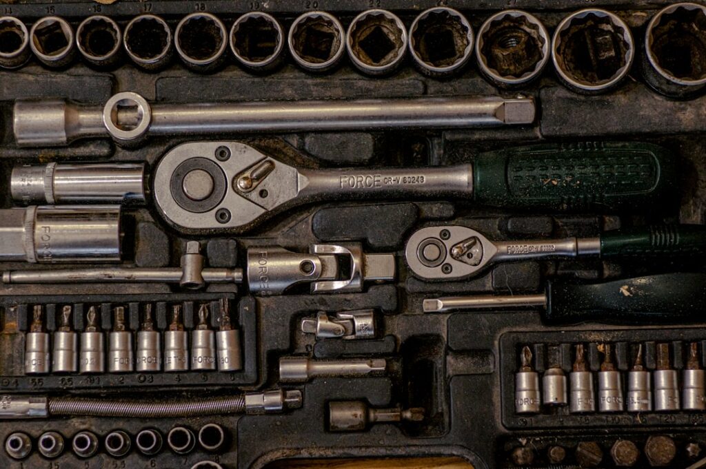 Explore three real-world use cases of how iMaintain leverages generative AI to optimize maintenance, boosting efficiency and 