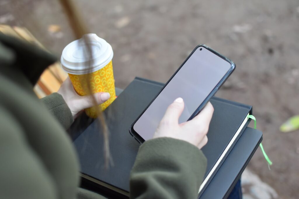 Explore the top 5 benefits of iMaintain’s Mobile CMMS, designed to boost your maintenance team’s efficiency and decision-maki