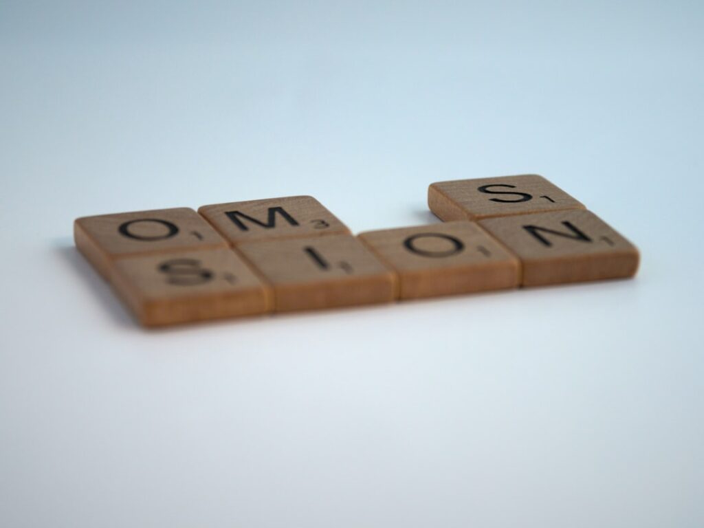 Explore the top 11 AI-powered CMMS solutions of 2025, including iMaintain, to enhance your maintenance management and operati