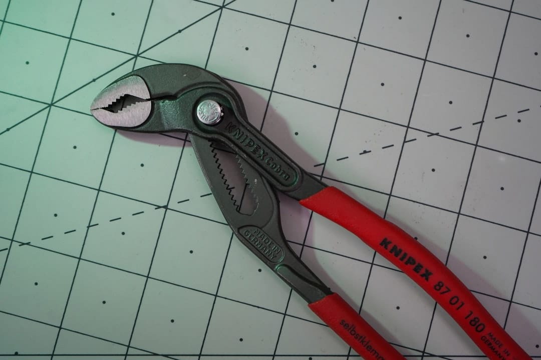 Eliminate Production Downtime from Missing Tools with Real-Time AI ...