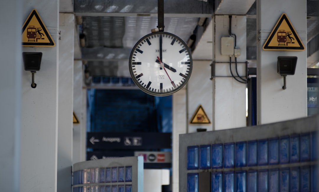 Real-Time Equipment Monitoring with AI-Powered Predictive Maintenance ...